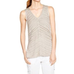 WHBM Women’s Sleeveless Stitchy V-Neck Pullover